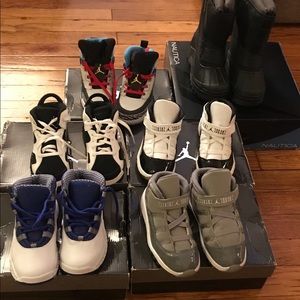 Baby sneakers and boots size 9c good condition